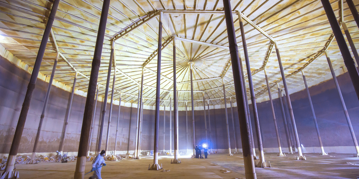 Exploring the Types of Storage Tank Internal Floating Roofs | Concord Tank